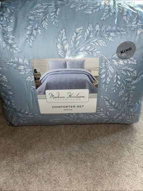 Target King Modern Heirloom Mayfair Light Blue Comforter Set